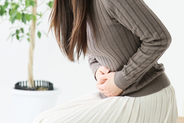 腹部膨満感とは